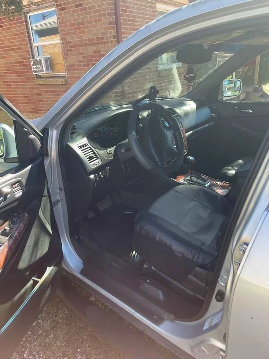 2002 Acura ILX - Image 2 of 10