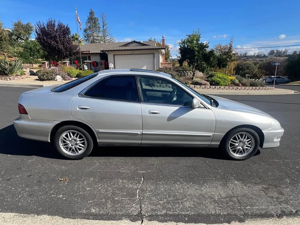 2002 Acura Integra 3rd Gen - Image 3 of 20