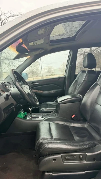2002 Acura MDX 1st Gen - Image 8 of 12