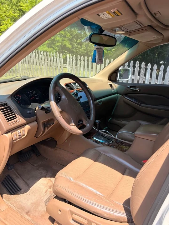 2002 Acura MDX 1st Gen - Image 5 of 7