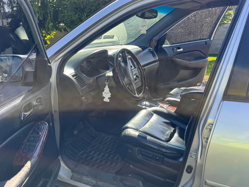 2002 Acura MDX 1st Gen - Image 4 of 9