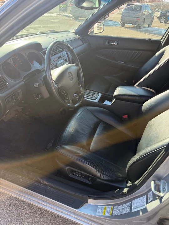 2002 Acura RL 1st Gen - Image 6 of 8