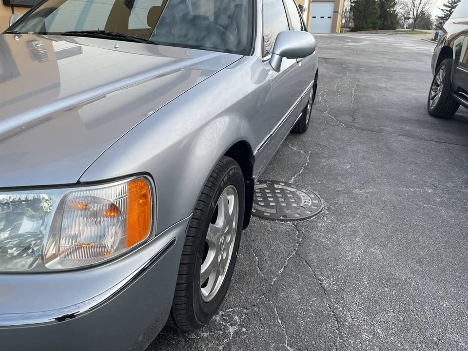 2002 Acura RL 1st Gen - Image 9 of 20