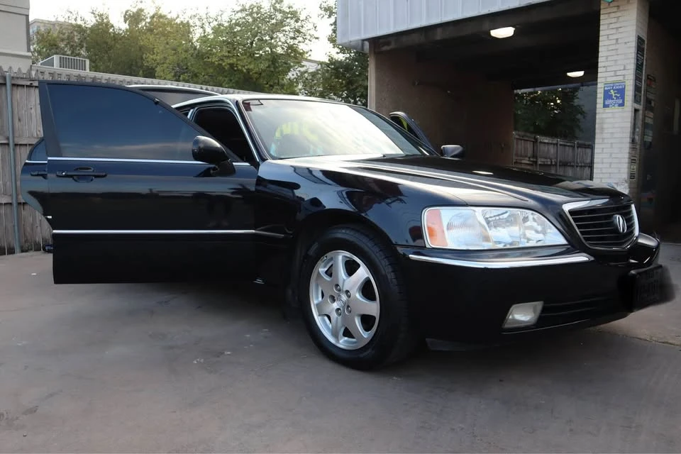 2002 Acura RL 1st Gen - Image 5 of 15