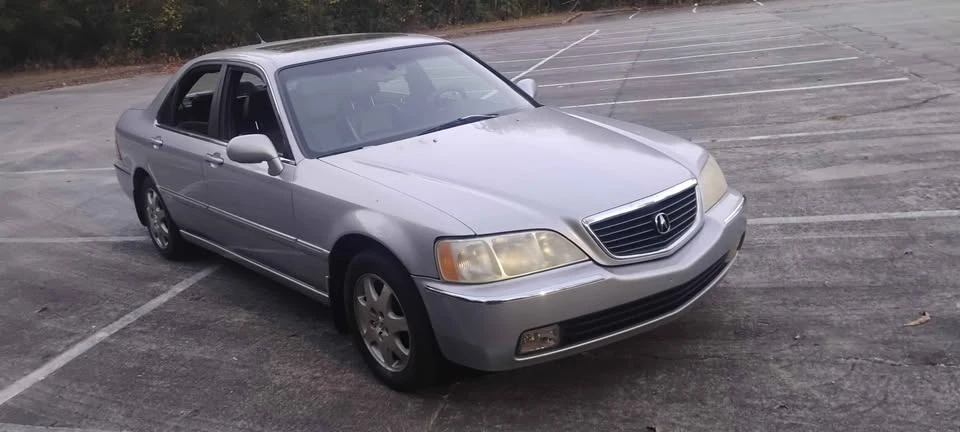 2002 Acura RL 1st Gen - Image 2 of 8