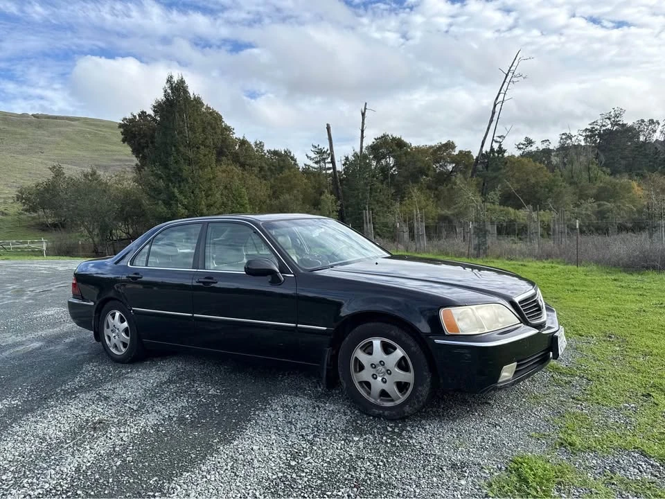 2002 Acura RL 1st Gen - Image 2 of 5