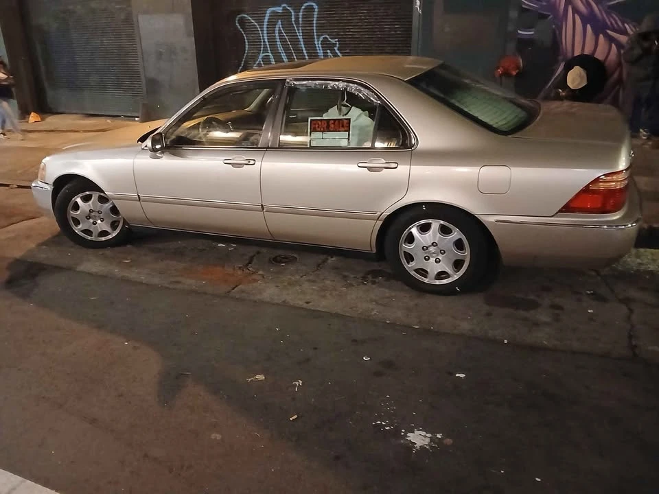 2002 Acura RL 1st Gen - Image 3 of 7