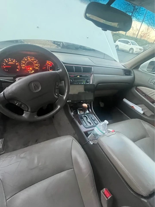 2002 Acura RL 2nd Gen - Image 7 of 14