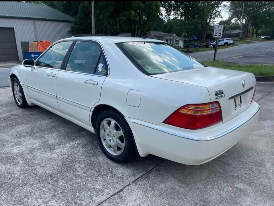 2002 Acura RL 2nd Gen - Image 5 of 14