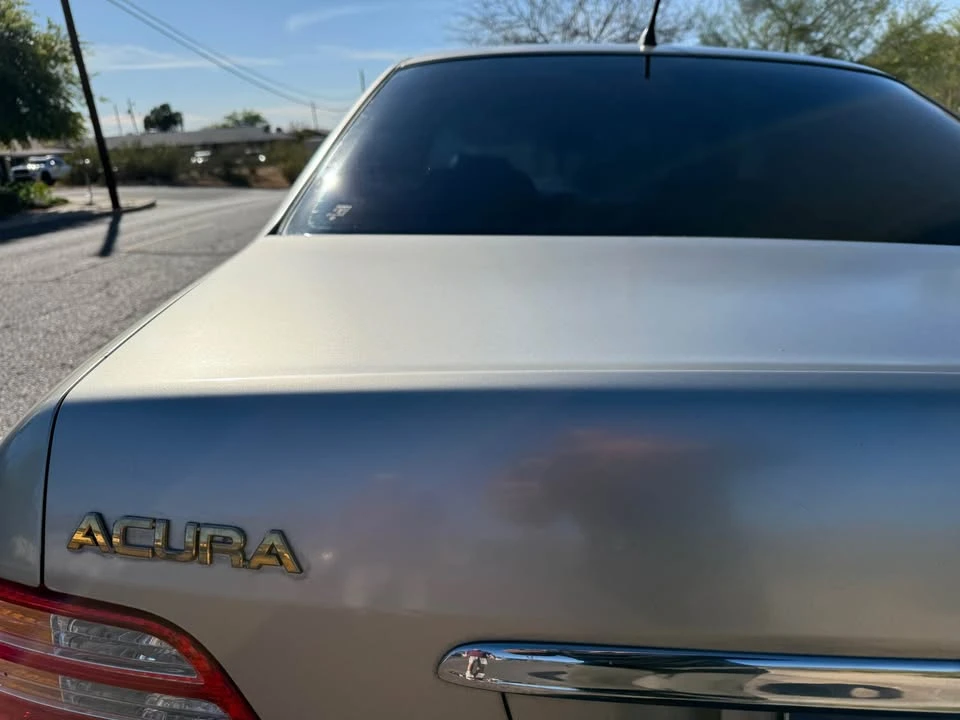 2002 Acura RL 1st Gen - Image 5 of 19