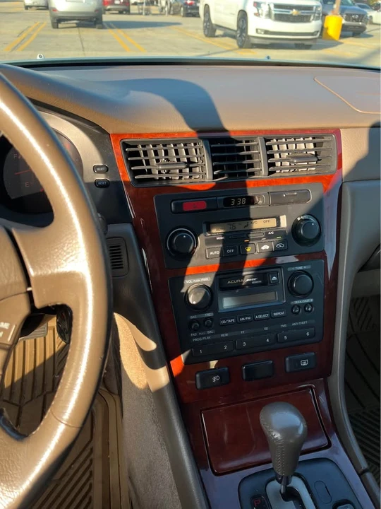 2002 Acura RL 1st Gen - Image 4 of 5