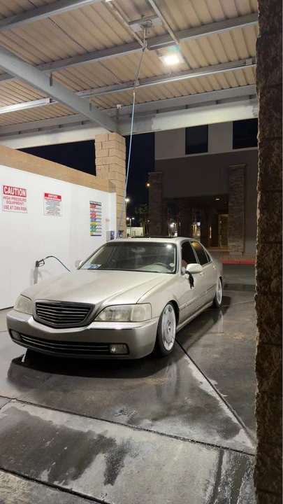 2002 Acura RL 1st Gen - Image 7 of 8