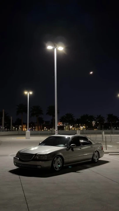 2002 Acura RL 1st Gen - Image 6 of 8