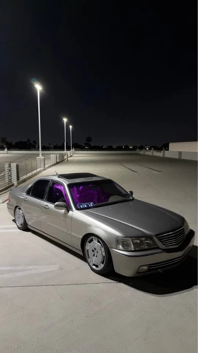 2002 Acura RL 1st Gen - Image 5 of 8