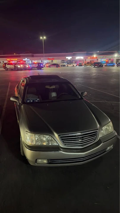 2002 Acura RL 1st Gen - Image 4 of 8