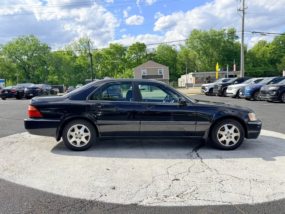 2002 Acura RL 1st Gen - Image 6 of 14