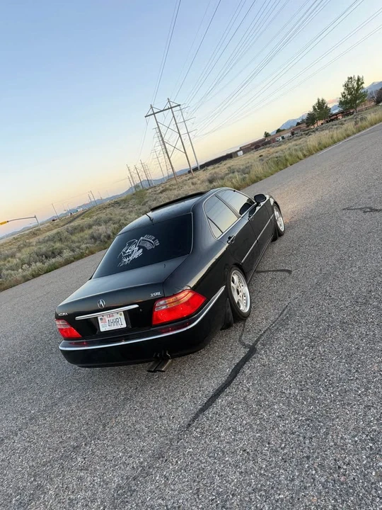 2002 Acura RL 1st Gen - Image 5 of 5
