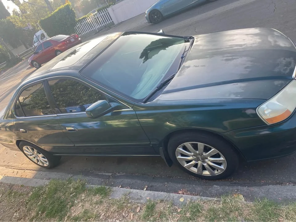 2002 Acura RLX - Image 2 of 6