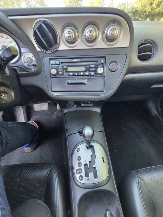2002 Acura RSX - Image 5 of 10