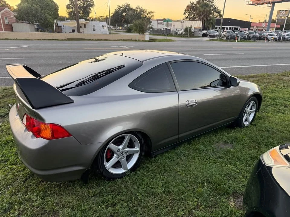 2002 Acura RSX - Image 10 of 11