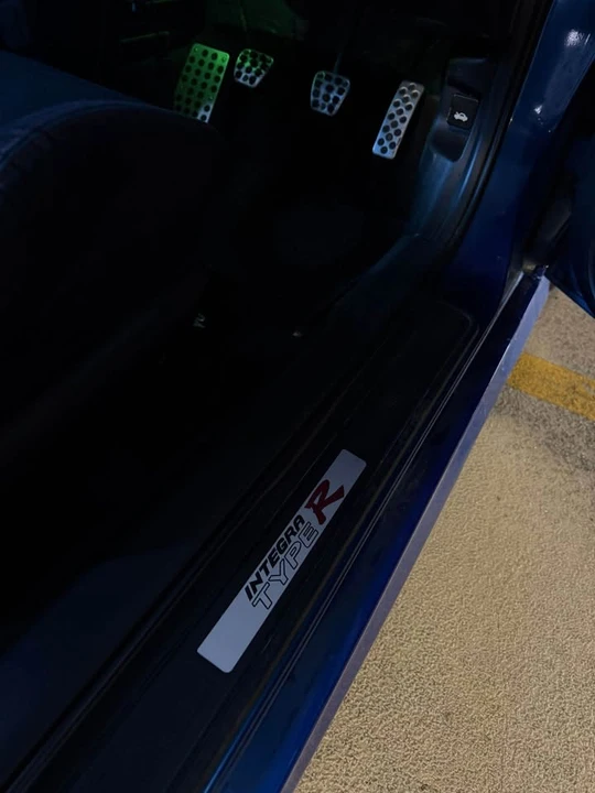 2002 Acura RSX - Image 8 of 10