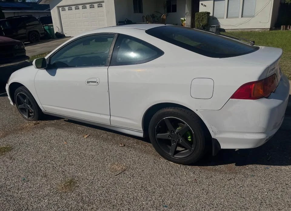 2002 Acura Integra 4th Gen - Image 2 of 9