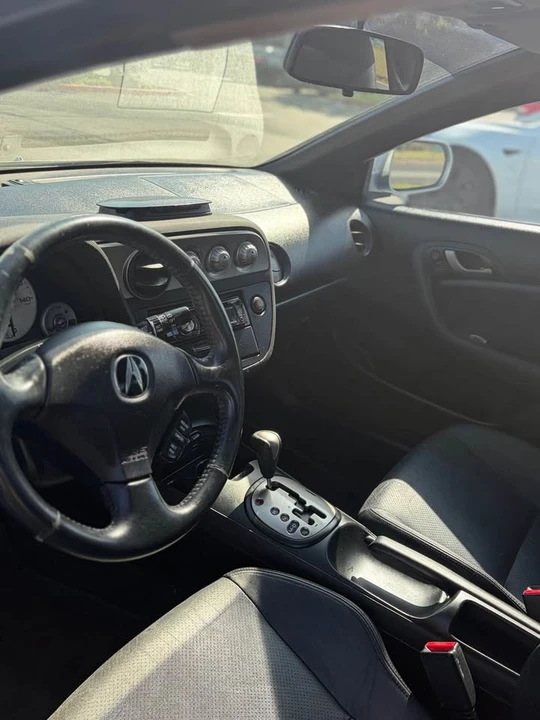 2002 Acura RSX - Image 8 of 10