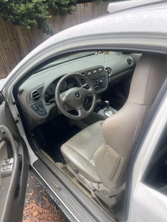 2002 Acura RSX - Image 9 of 13
