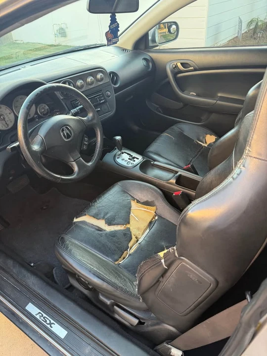2002 Acura RSX - Image 9 of 14