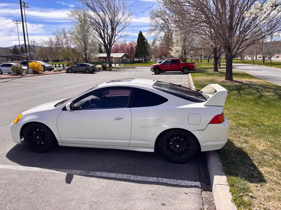 2002 Acura Integra 4th Gen - Image 2 of 10