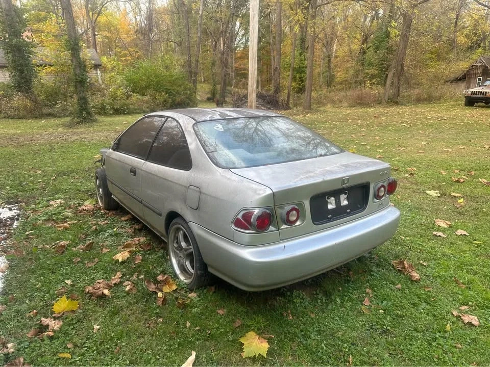 2002 Acura RSX Type-S - Image 9 of 11