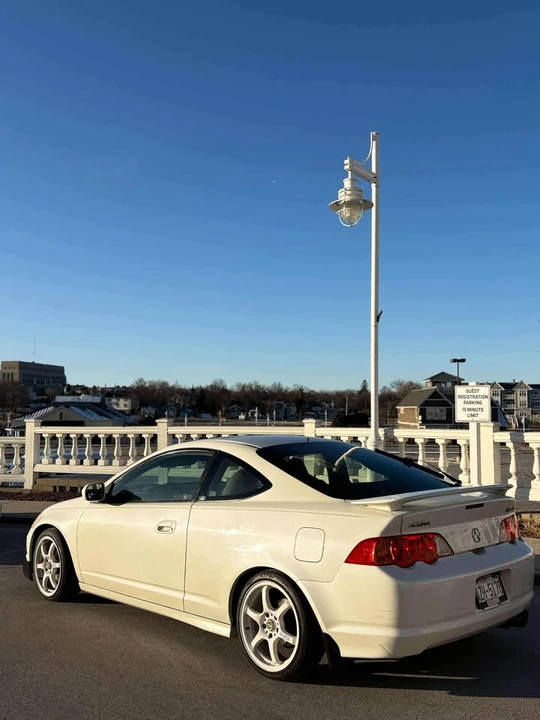 2002 Acura RSX Type-S - Image 2 of 2