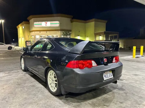 2002 Acura RSX Type-S - Image 2 of 3