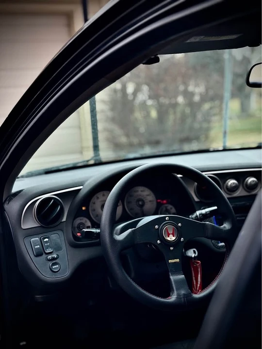 2002 Acura RSX Type-S - Image 2 of 8