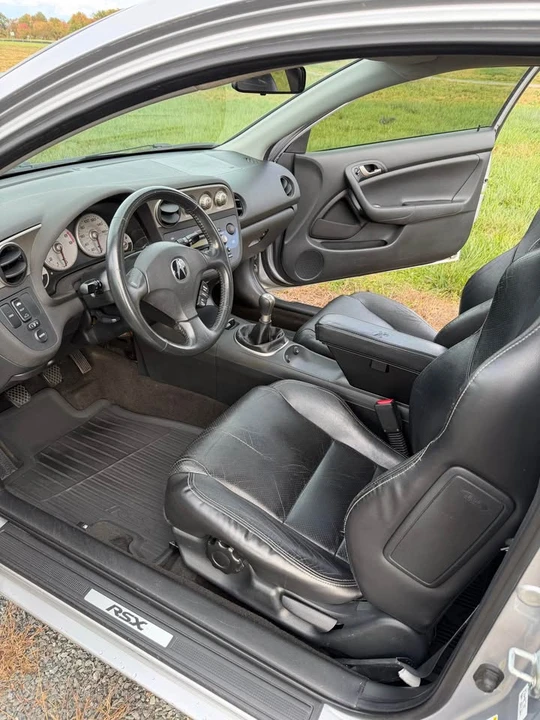 2002 Acura RSX Type-S - Image 5 of 13