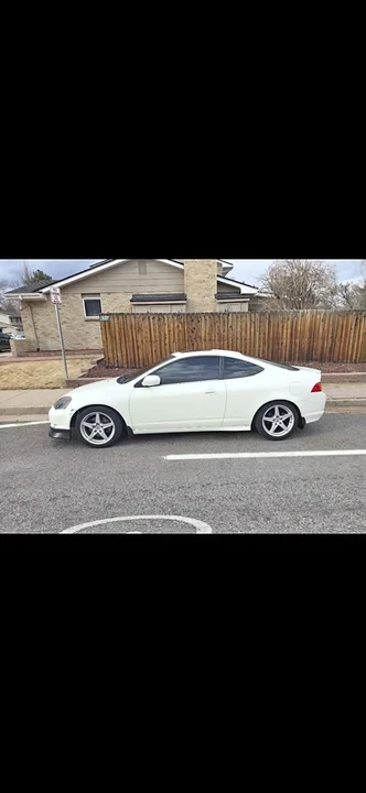 2002 Acura Integra 4th Gen - Image 1 of 10