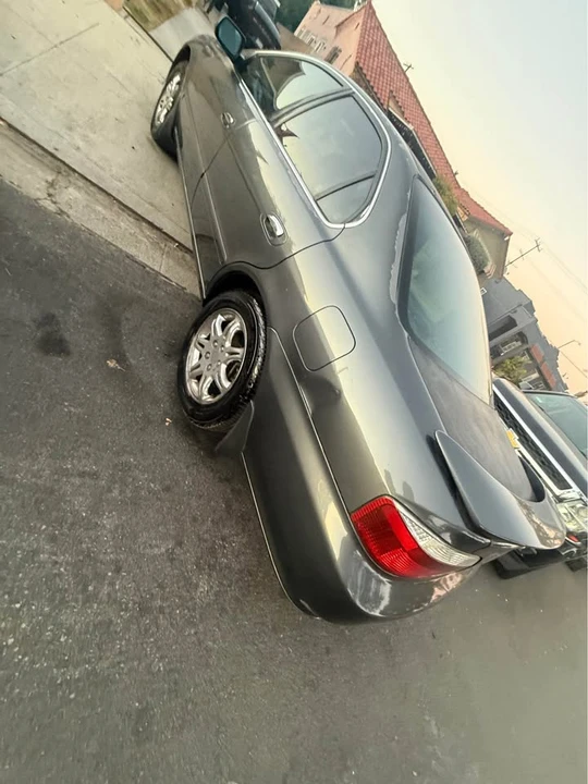 2002 Acura TL 2nd Gen - Image 3 of 11