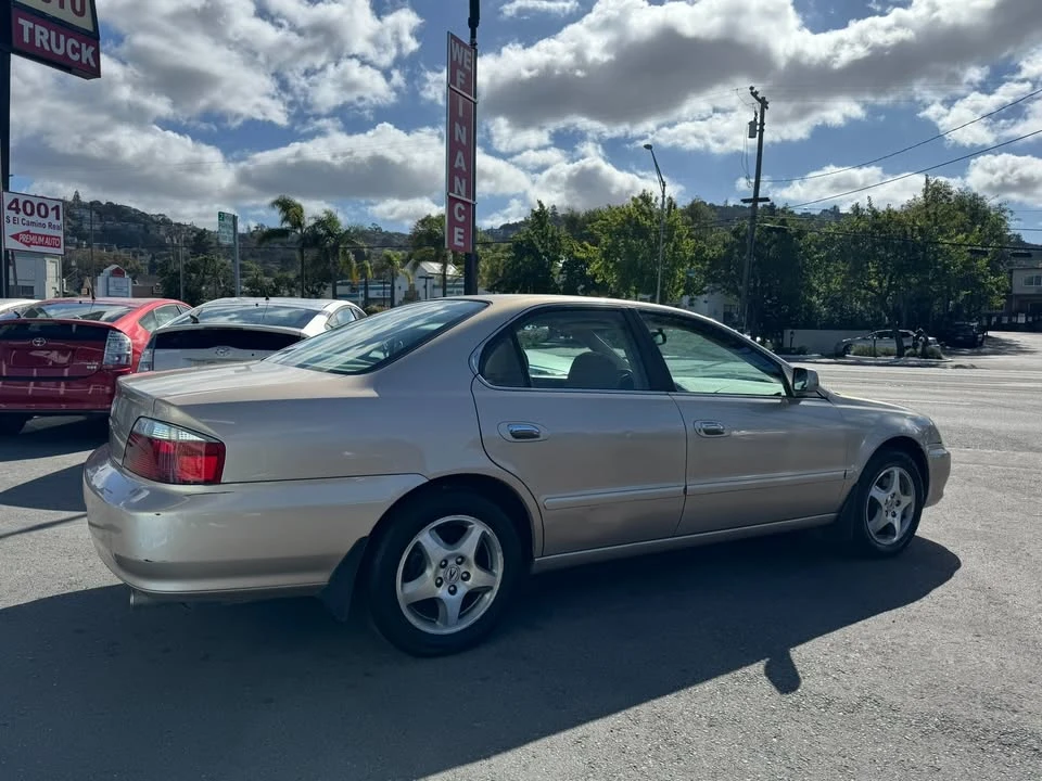 2002 Acura TL 2nd Gen - Image 3 of 10