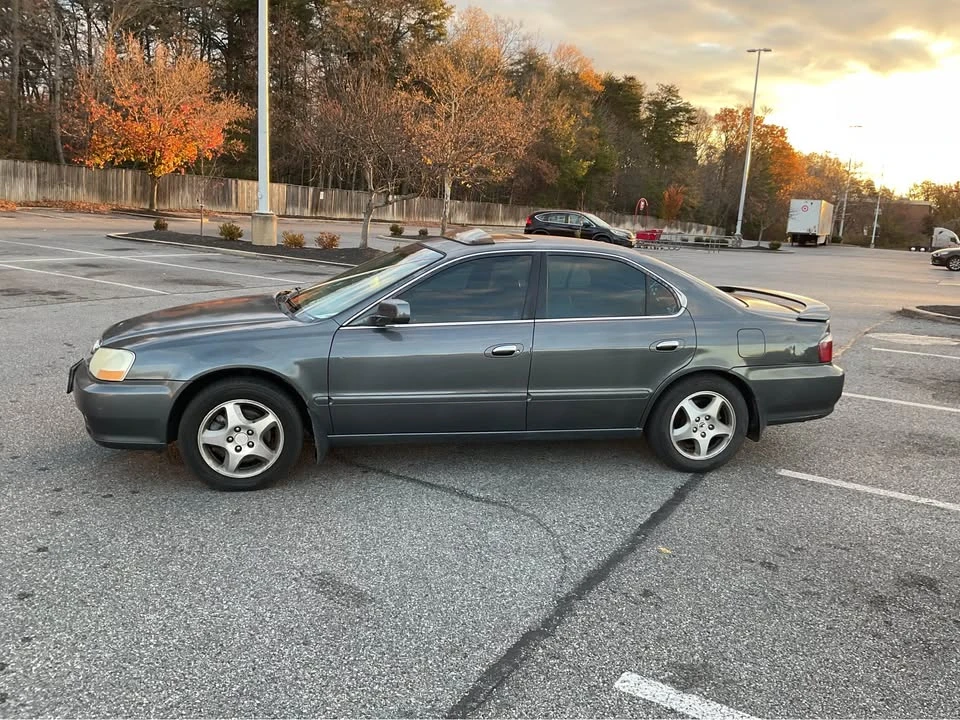 2002 Acura TL 2nd Gen - Image 2 of 4