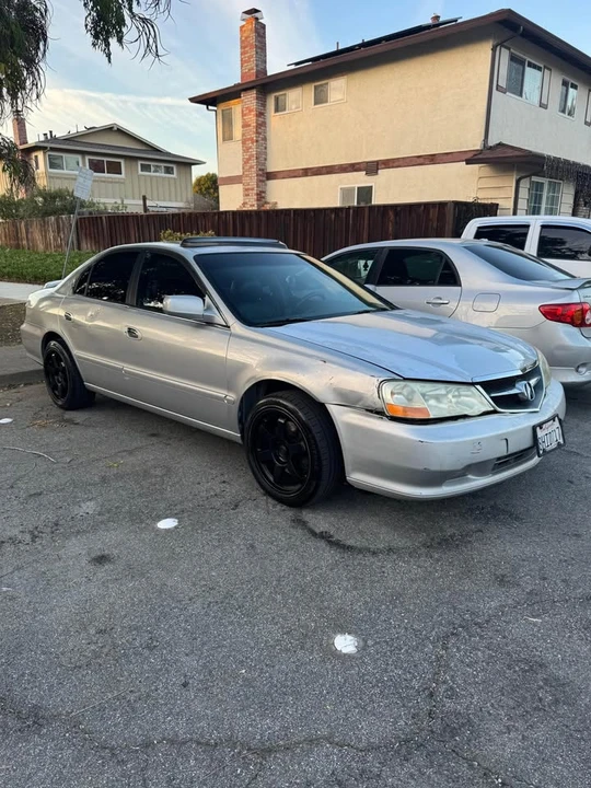 2002 Acura TL 2nd Gen - Image 4 of 15