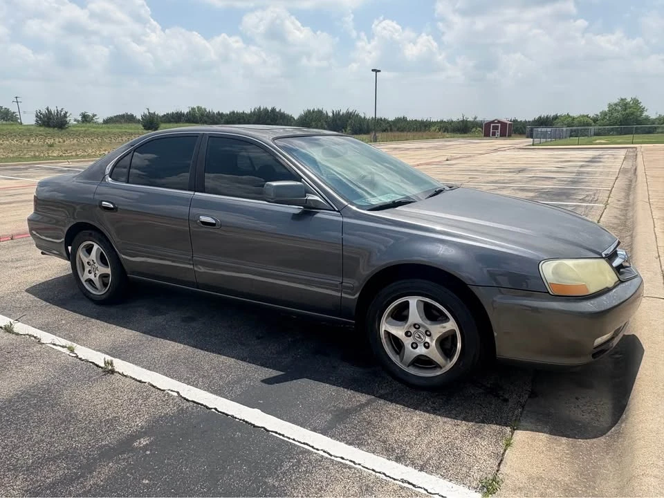 2002 Acura TL 2nd Gen - Image 2 of 8
