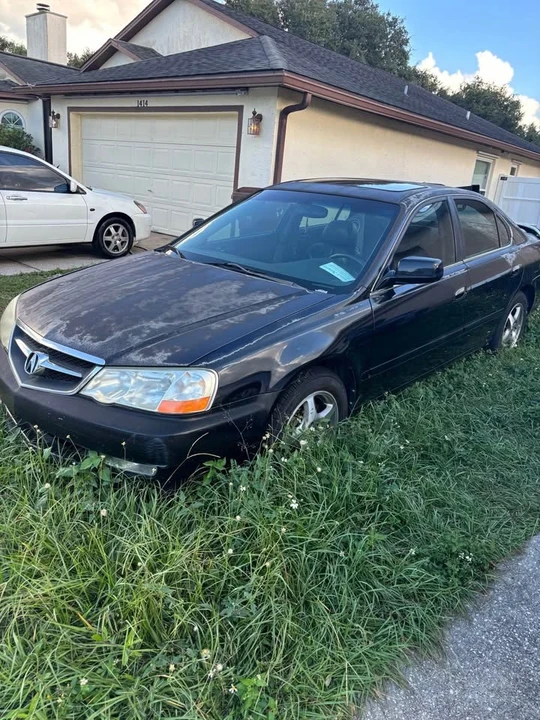 2002 Acura TL 2nd Gen - Image 2 of 3