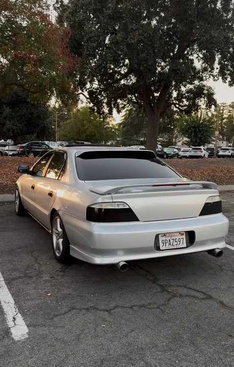 2002 Acura TL 2nd Gen - Image 3 of 10