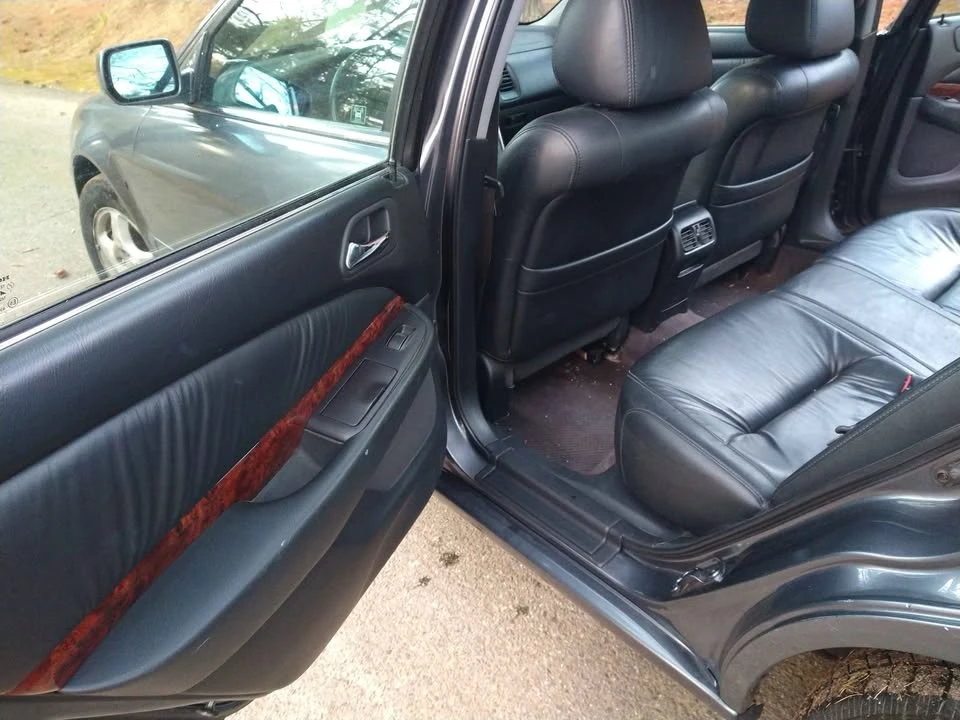 2002 Acura TL 2nd Gen - Image 9 of 18