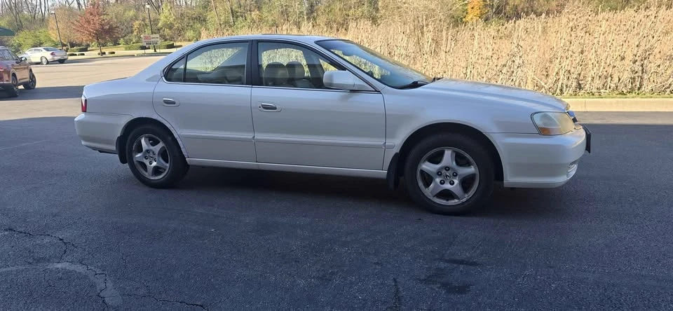 2002 Acura TL 2nd Gen - Image 2 of 6