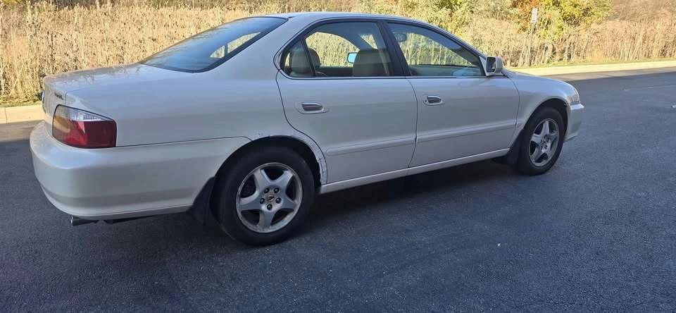 2002 Acura TL 2nd Gen - Image 3 of 6