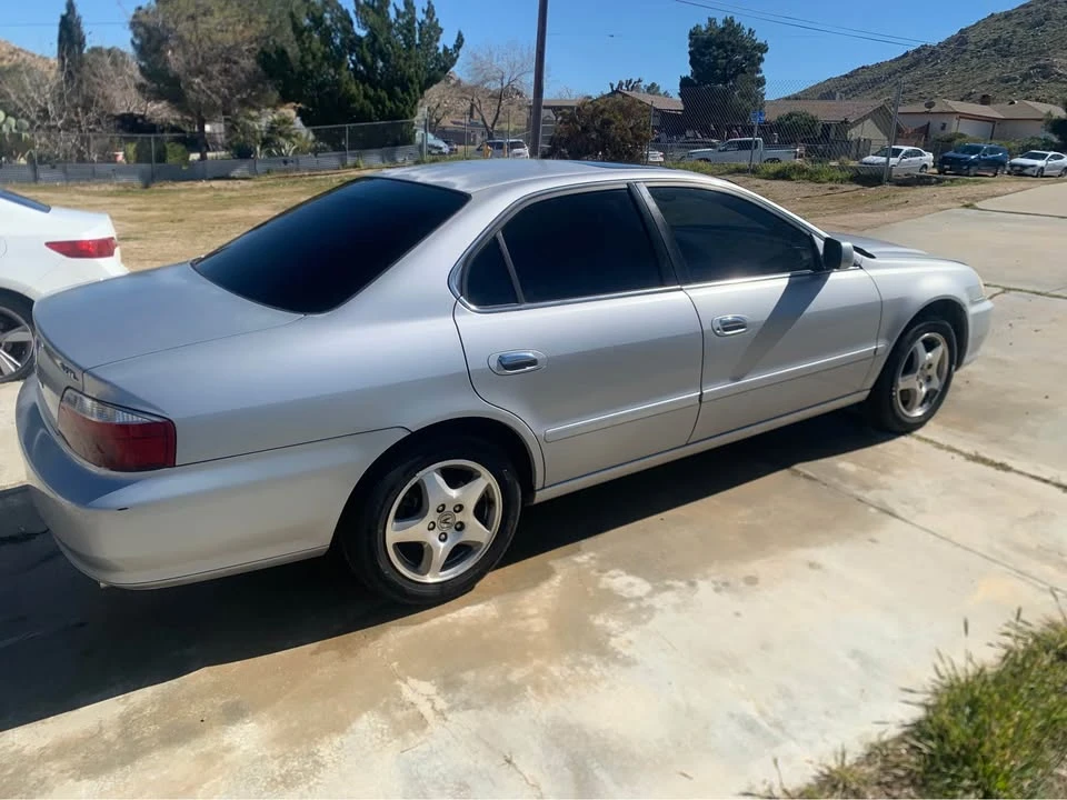 2002 Acura TL 2nd Gen - Image 10 of 20