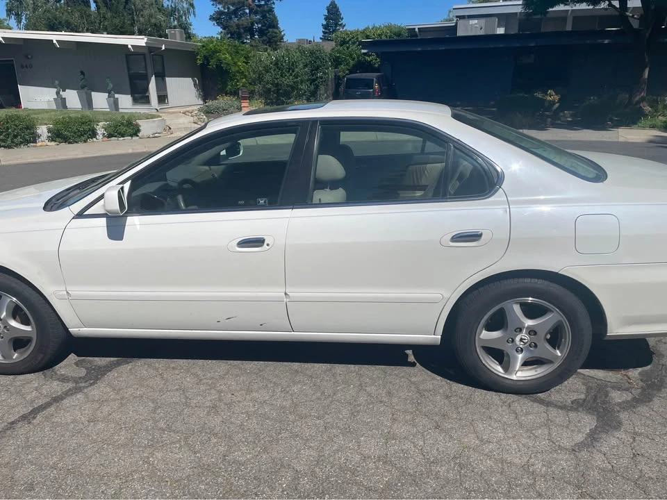 2002 Acura TL 2nd Gen - Image 6 of 10