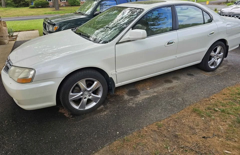 2002 Acura TL 2nd Gen - Image 2 of 12