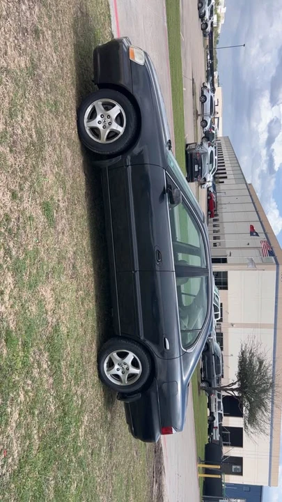 2002 Acura TL 2nd Gen - Image 17 of 19